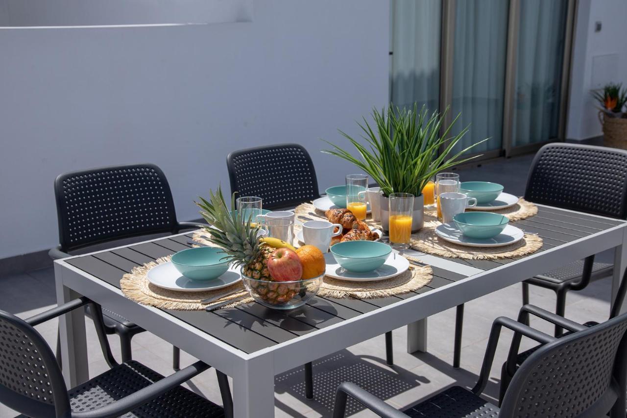 Apartment Urban 3 Beachfront Corralejo By Holidays Home Esterno foto