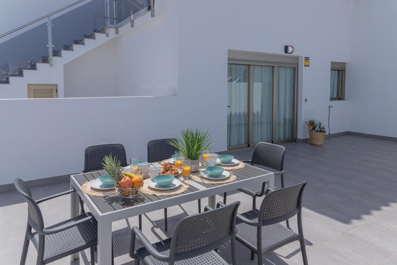 Apartment Urban 3 Beachfront Corralejo By Holidays Home Esterno foto